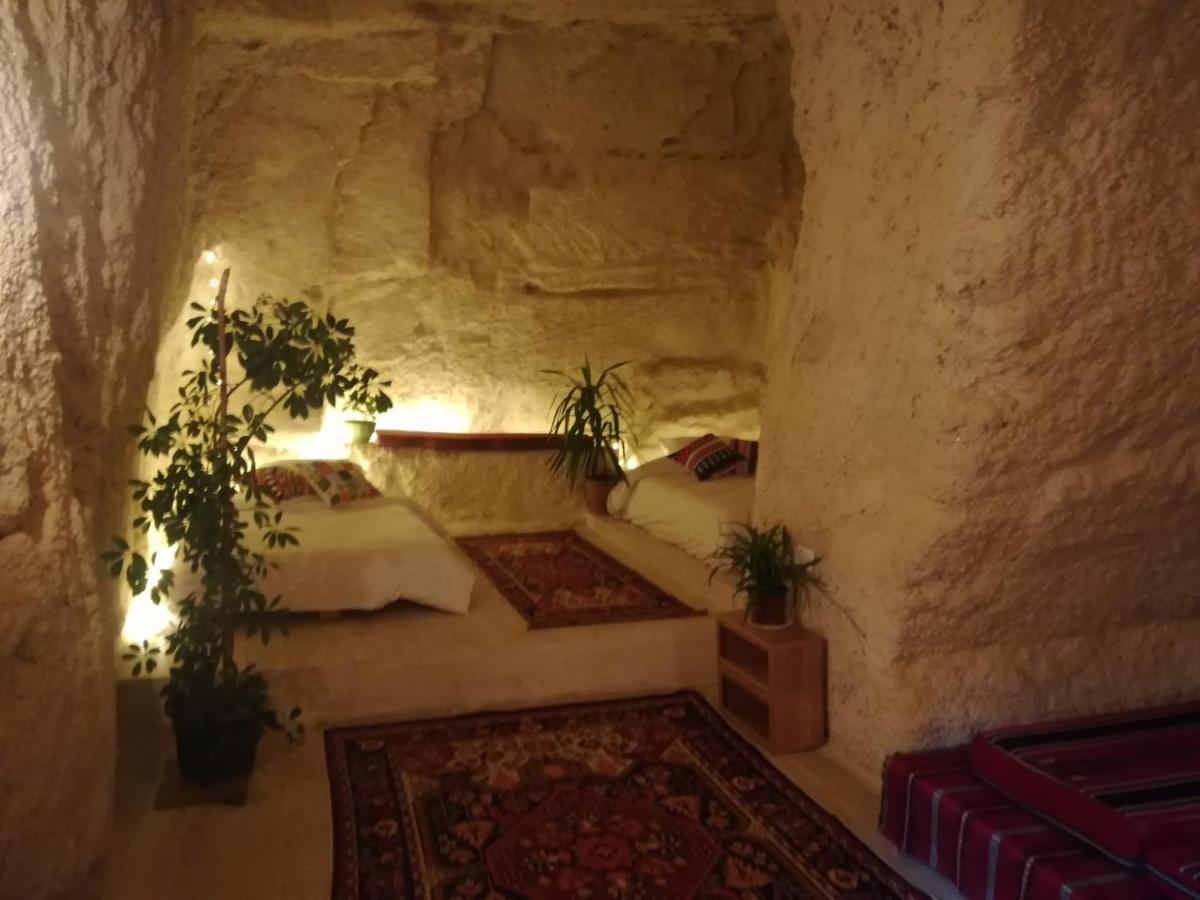 7 Caves Hotel Al Jāyah Kültér fotó